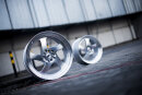 Japan Racing JR15 8,5x18 3-5/98-120 ET20-40 NB74,1 Silver