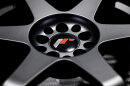 Japan Racing JR3 8,0x15 4/100-114,3 ET25 NB73,1 Schwarz