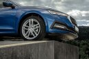 DEZENT TR Silver 8,0x18 5/112 ET35 aluminum rim