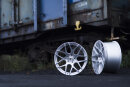 Japan Racing JR18 7,0x17 4/100 ET40 Silber Alufelge